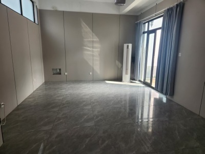 新华联鸠兹古镇