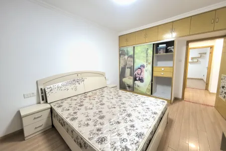 凤凰城北岛琥珀居 2房2厅1卫 1,600元/月 南北通透