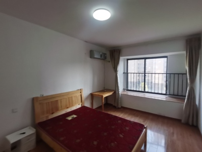 深业华府春天里