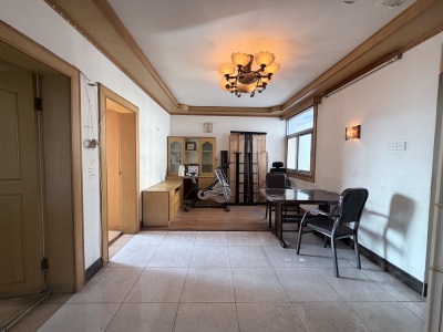 中江新村东区 2室1厅1卫 45万元 业主急售