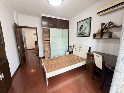 凤凰城中岛丁香苑