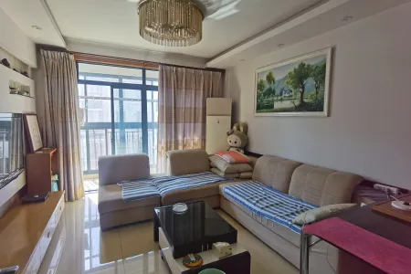 明园小区 2室2厅1卫 1,600元/月 满五年,业主急售,性价比高