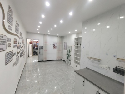 朝辉东方城二区 2室2厅1卫 3,000元/月 家电齐全