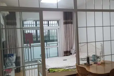 凤鸣花园(一期)二房南精装真实好房