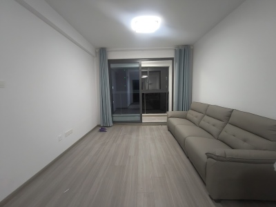 大家金麟府 3室2厅1卫 1,900.0元/月 南北通透