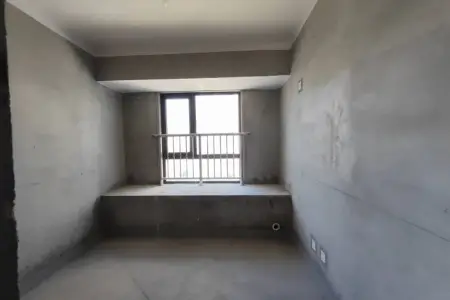 春江明月二期3室2厅2卫南北毛坯真实好房