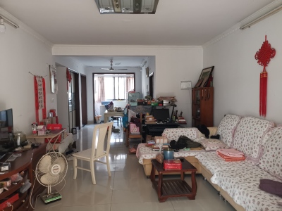 都宝花园3室2厅1卫南中装真实好房