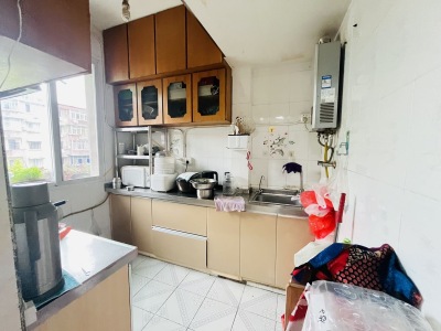 红梅新村1室1厅1卫南精装真实好房