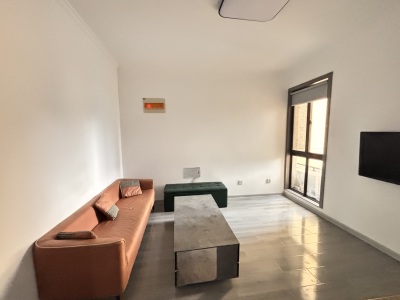 官山花园 2室2厅1卫 2,300元/月 南北通透,性价比高,学区房