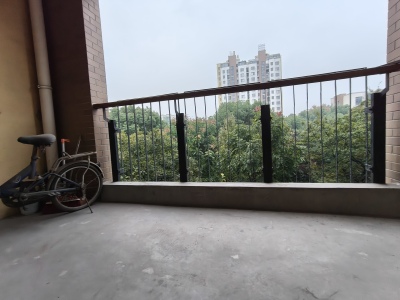 凤凰城北岛翡翠居