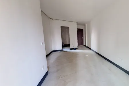 铂悦滨江 3室2厅1卫 900元/月 业主急售,性价比高