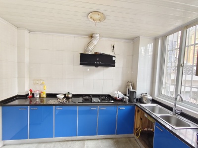 龙湖新城一期C区