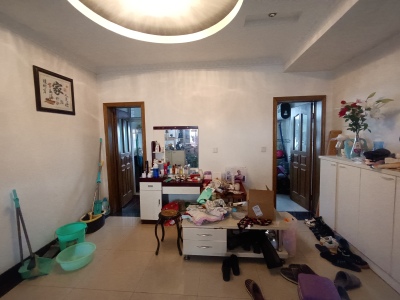 三山蔬菜市场北门商住