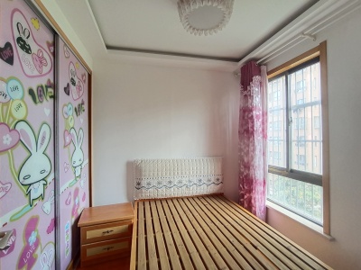 东方明珠三村