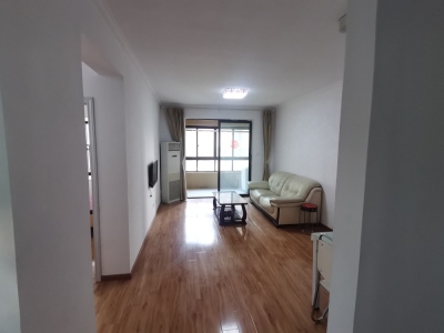 深业华府春天里