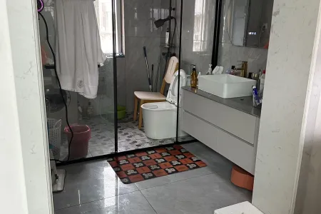 马塘新镇北吉园 3房2厅2卫 1,300元/月 南北通透,地铁房,采光充足