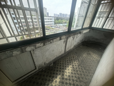 绿影新村