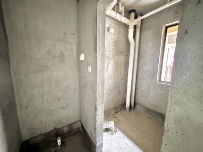 深业华府春天里