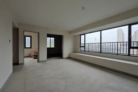 伟星天境3室2厅1卫东西毛坯真实好房