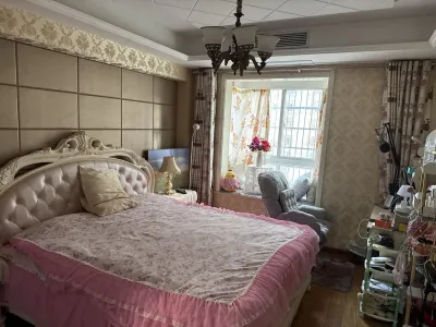 香江比华利山庄