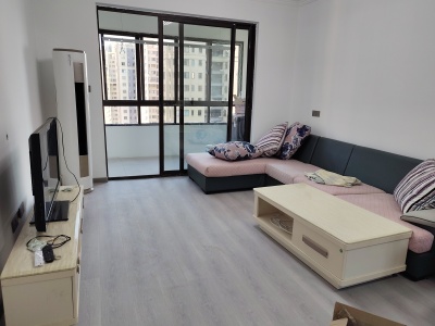 深业华府春天里