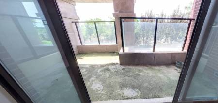 罗兰小镇4室2厅2卫南毛坯真实好房