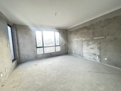 御景园(别墅) 4室3厅3卫 210万 南北通透