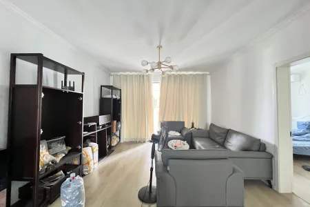 新华联铂悦府 4室2厅1卫 2,600元/月 南北通透