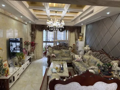 香江比华利山庄