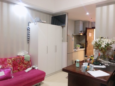 万达广场二期1室1厅1卫南豪装真实好房