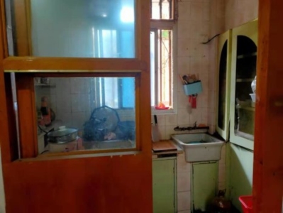 雨山四村 2室1厅1卫 700元/月 满两年