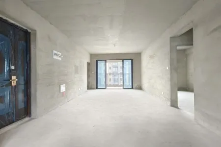 悦山府4房2厅1卫南毛坯真实好房