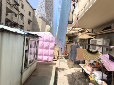 东郊路建行宿舍