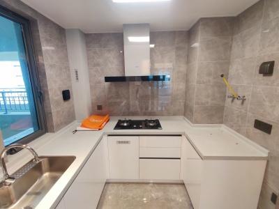 星河万里3房2厅1卫南精装真实好房