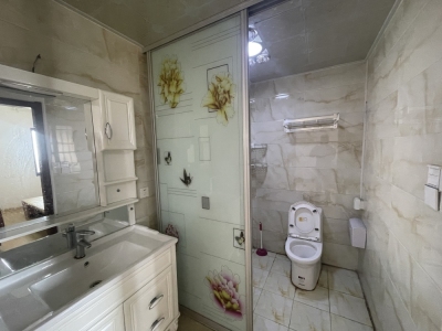 东方龙城秉心苑