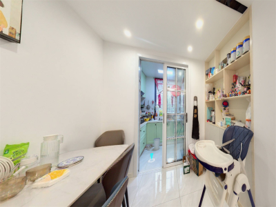 万豪白领广场2室2厅1卫南北中装真实好房