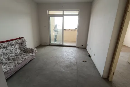 弘宇雍景湾2房1厅1卫南毛坯真实好房
