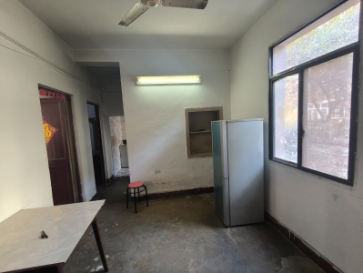 电表厂宿舍 3室1厅1卫 1,000元/月 南北通透,学区房,家电齐全