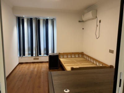 凤凰城中岛蔷薇苑