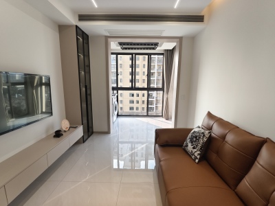 红东家园 2室2厅1卫 48万 好景观