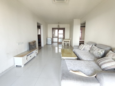 三山碧桂园镜湖春色