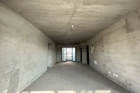 悦山府 4室2厅1卫 92万 南北通透,业主急售,性价比高