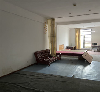 波尔卡财富公寓