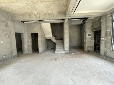 中梁国宾府（别墅）