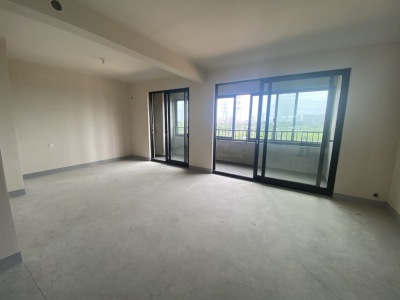 伟星政务壹号 3室2厅1卫 152万 性价比高