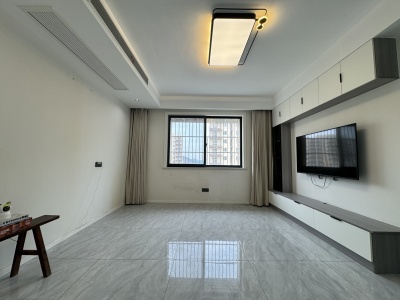 上湖家园二期3室2厅1卫南毛坯真实好房