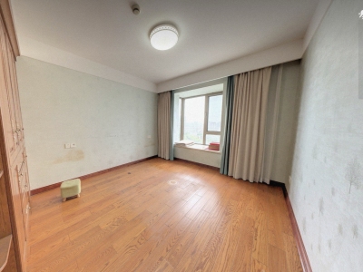 世茂滨江花园翠铂湾