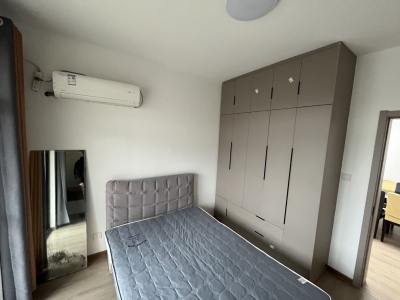 儒林西苑 2室2厅1卫 1700.0元/月 南北通透,采光充足,三证齐全