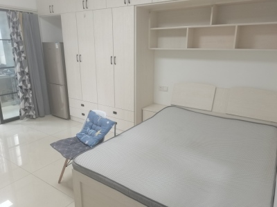 香江比华利山庄