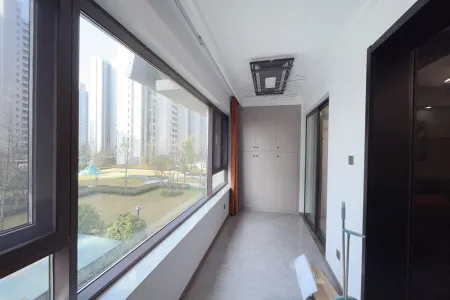 春江明月二期 3室2厅1卫 2800.0元/月 南北通透